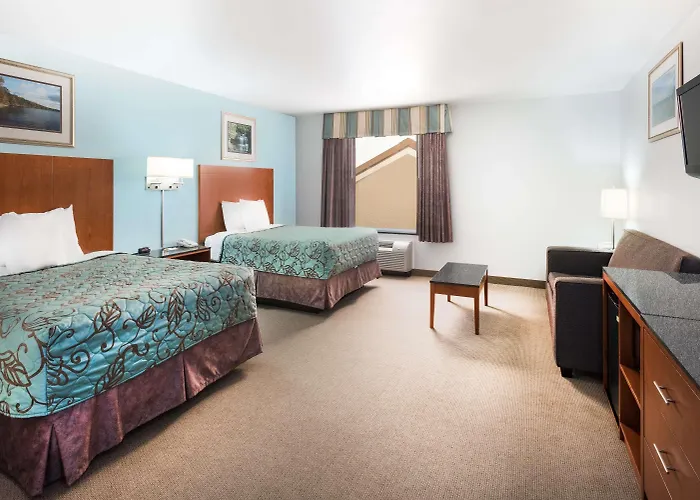 Days Inn By Wyndham Watertown Fort Drum
